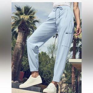 Athleta venture pant worn once